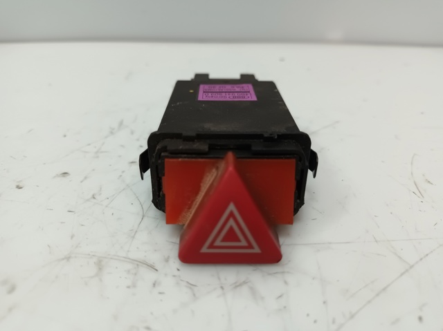 4B0941509D VAG Boton de luz de emergencía  en stock Córdoba