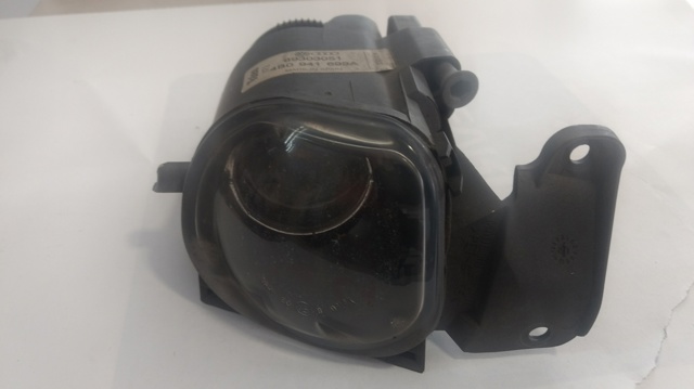 VAG 4B0941699A Luz antiniebla izquierdo  en stock Salamanca