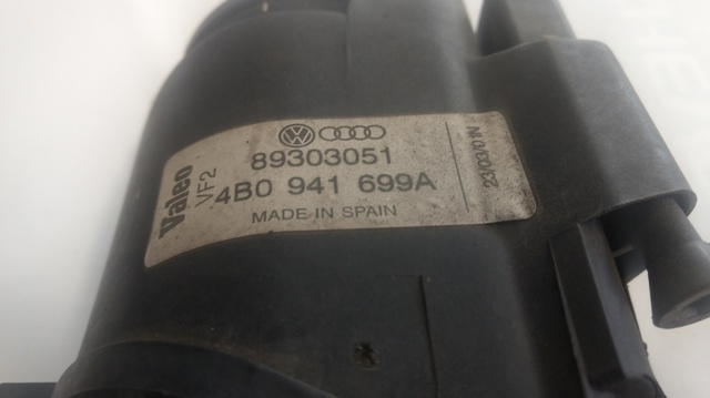 4B0941699A VAG Faro antiniebla izquierdo  comprar en Oviedo