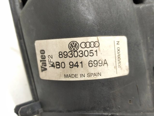4B0941699A Luz antiniebla izquierdo comprar Almería