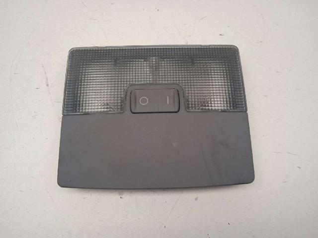 4B0947105 Luz de techo interior (cabina) comprar Sevilla