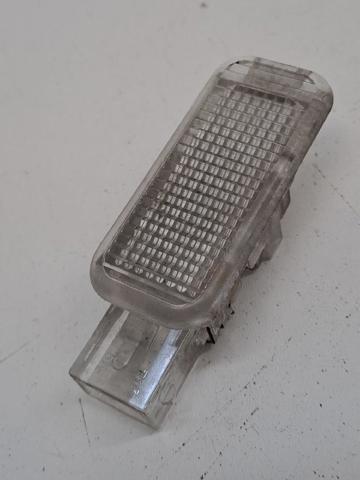 4B0947415A Luz de cortesía del maletero comprar Almería