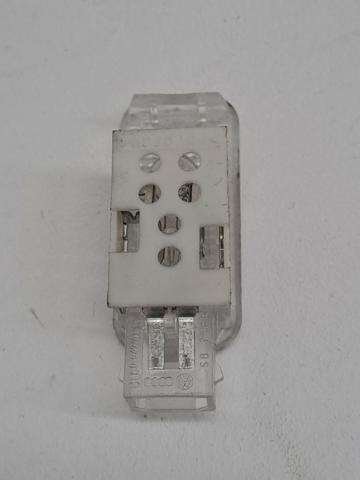 4B0947415A Luz de cortesía del maletero comprar Almería