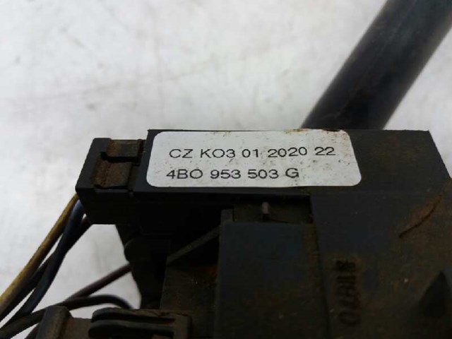 VAG 4B0953503G Conmutador derecho de la columna de dirección  en stock Salamanca