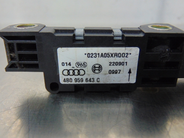 4B0959643C Sensor de airbag delantero comprar Sevilla
