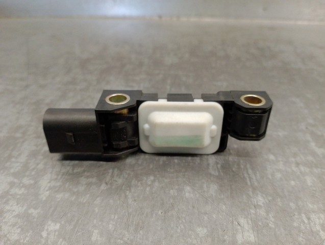 4B0959643E Sensor de airbag delantero  disponible Burgos