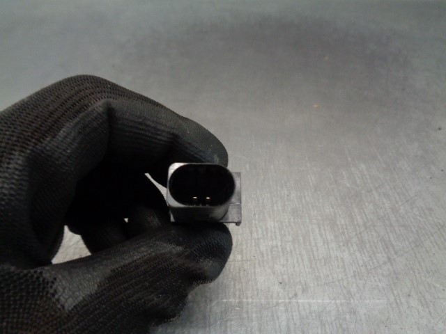 4B0959643E Sensor de airbag delantero comprar Girona