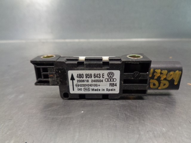 4B0959643E Sensor de airbag delantero  comprar en Reus