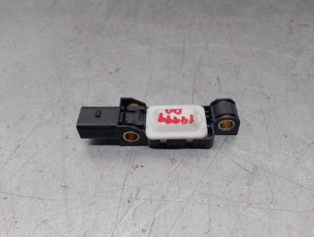 4B0959643E VAG Sensor de airbag delantero  disponible Vigo