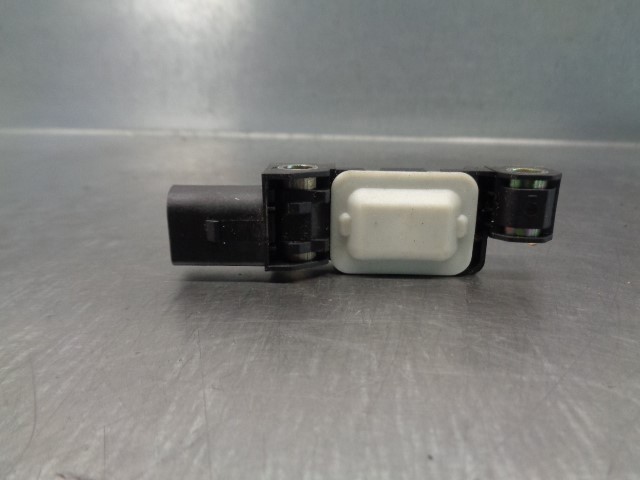 4B0959643E Sensor de airbag delantero  disponible Burgos