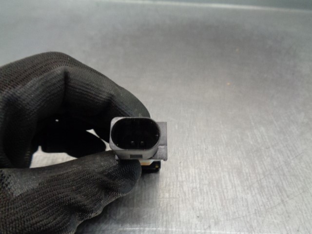 4B0959643E VAG Sensor de airbag delantero  disponible Vigo