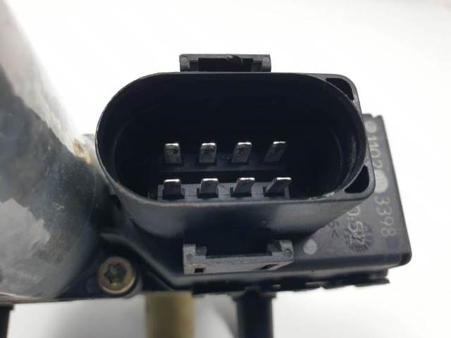4B0959801E VAG Motor del elevalunas de la puerta delantera izquierda  disponible Vigo