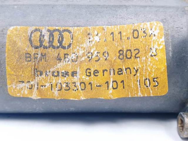 VAG 4B0959802B Motor del elevalunas de la puerta trasera derecha  disponible Lugo