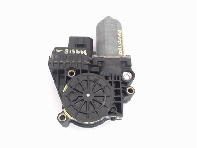 VAG 4B0959802B Motor del elevalunas de la puerta trasera derecha comprar Barcelona