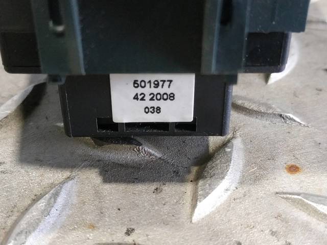 4B0959851 VAG Unidad de control de elevalunas delantera izquierda  comprar en Oviedo