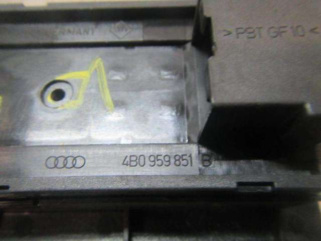 VAG 4B0959851B4PK Unidad de control de elevalunas delantera izquierda  disponible Valladolid