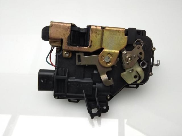 VAG 4B1837015B Cerradura de puerta delantera izquierda  comprar en Murcia