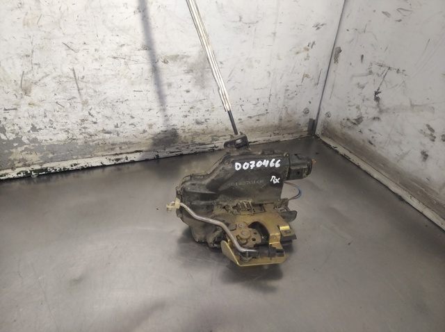 4B1837016B VAG Cerradura de puerta delantera derecha  en stock Gandía