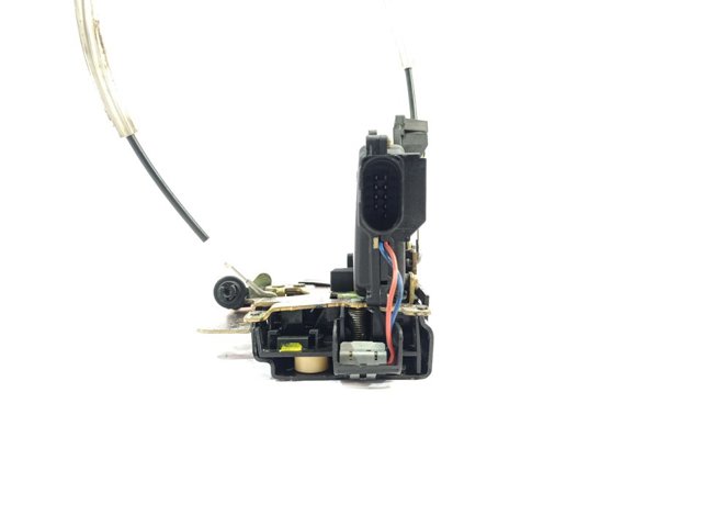 4B1837016B VAG Cerradura de puerta delantera derecha  en stock Gandía