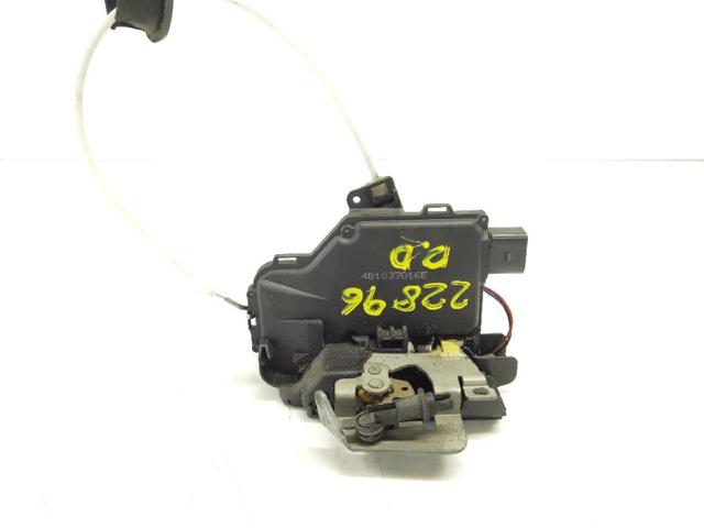 4B1837016E Cerradura de puerta delantera derecha  comprar en Pontevedra