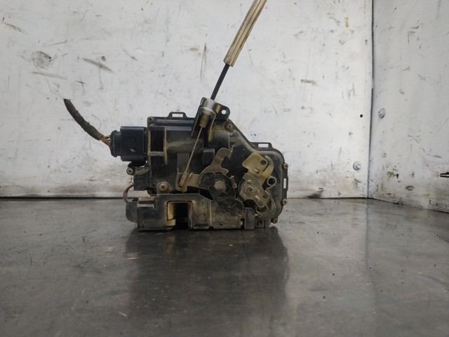 VAG 4B1837016G Cerradura de puerta delantera derecha comprar Barcelona