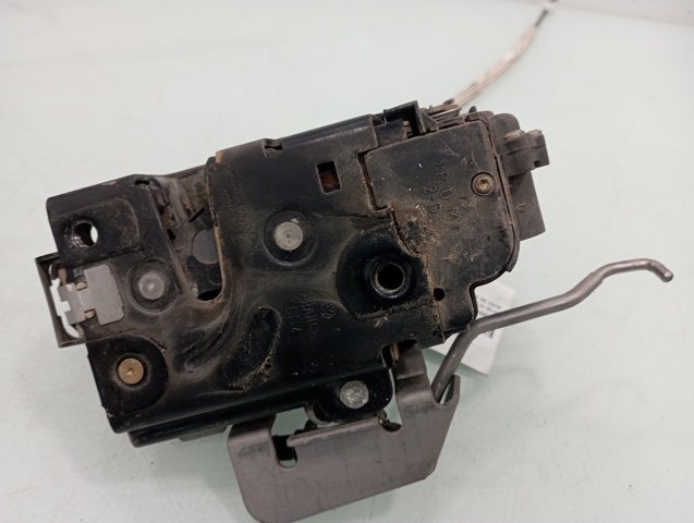 4B1837016G VAG Cerradura de puerta delantera derecha  disponible Vigo