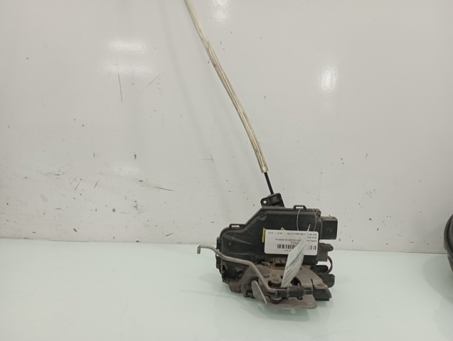 4B1837016G VAG Cerradura de puerta delantera derecha comprar Madrid