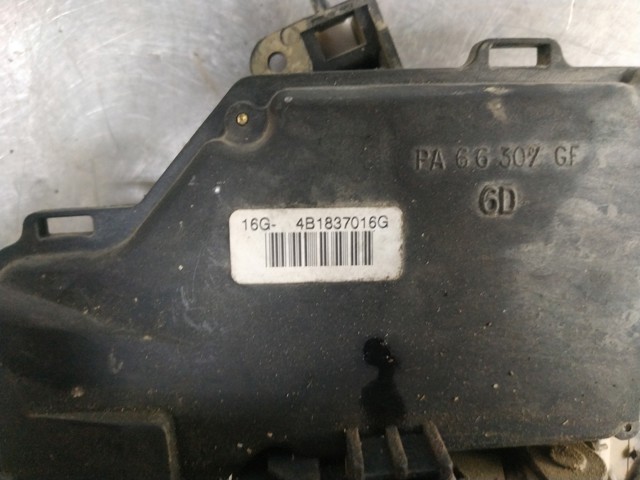 VAG 4B1837016G Cerradura de puerta delantera derecha  en stock Valencia