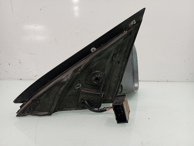 VAG 4B1858532 Espejo de retrovisor derecho  en stock Terrassa
