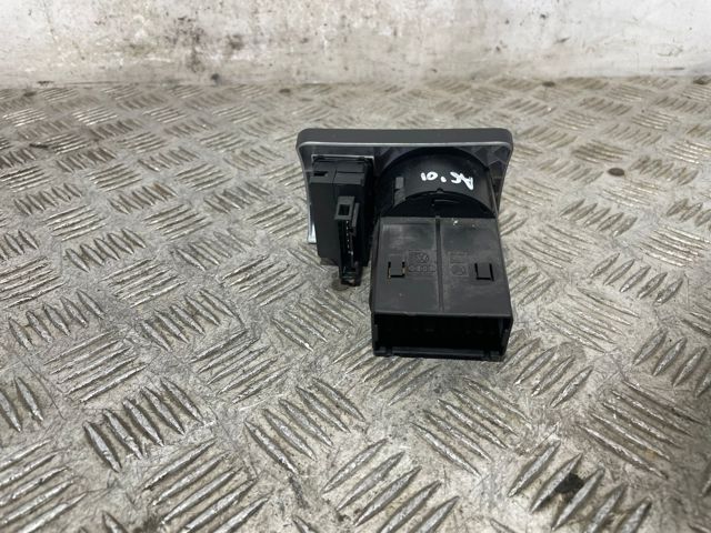 4B1941531C Interruptor de luces en el tablero comprar Girona