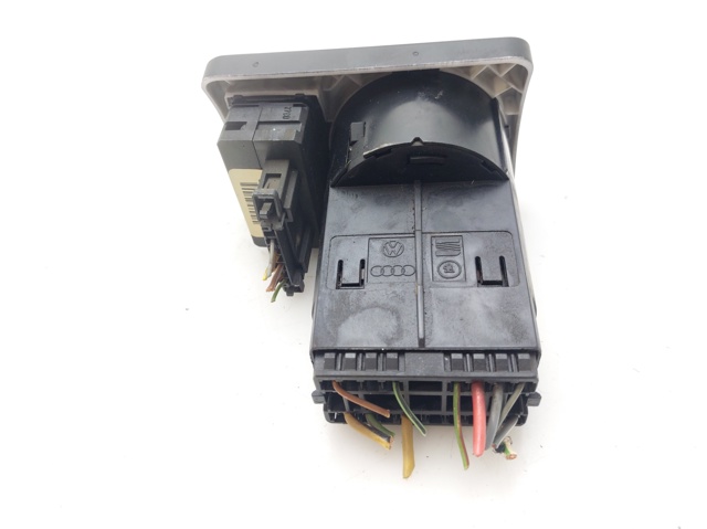 VAG 4B1941531C Interruptor de luces en el tablero comprar Tarragona