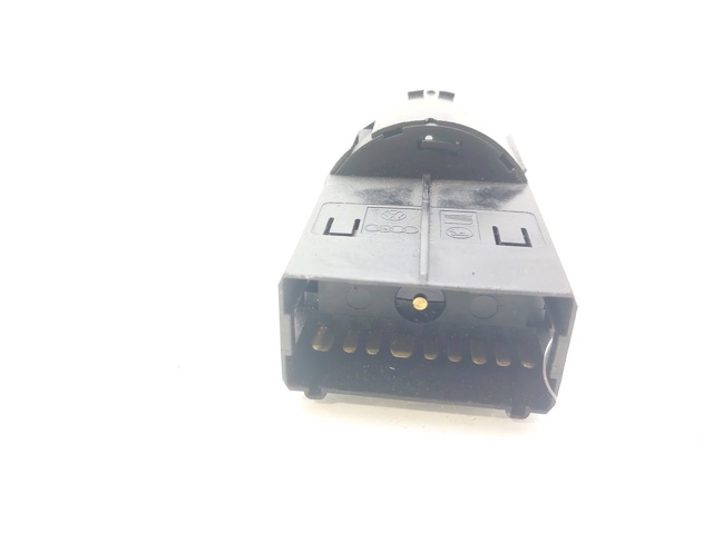 4B1941531C VAG Interruptor de luces en el tablero  en stock Córdoba