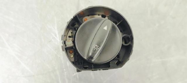VAG 4B1941531C Interruptor de luces en el tablero  disponible Lugo
