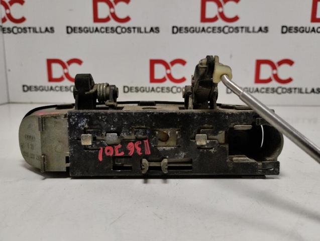 4B2837886 Soporte de manija exterior de puerta trasera derecha comprar Almería