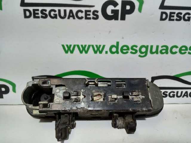 4B2837886 VAG Soporte de manija exterior de puerta trasera derecha  disponible Vigo