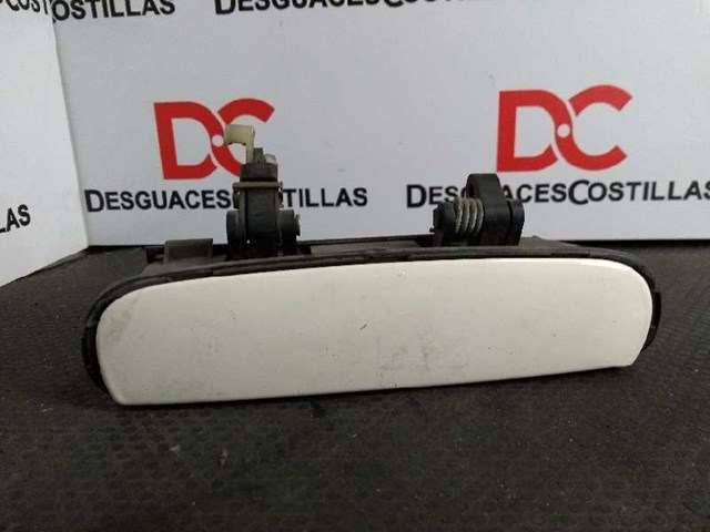 4B2837886 VAG Soporte de manija exterior de puerta trasera derecha comprar Bilbao