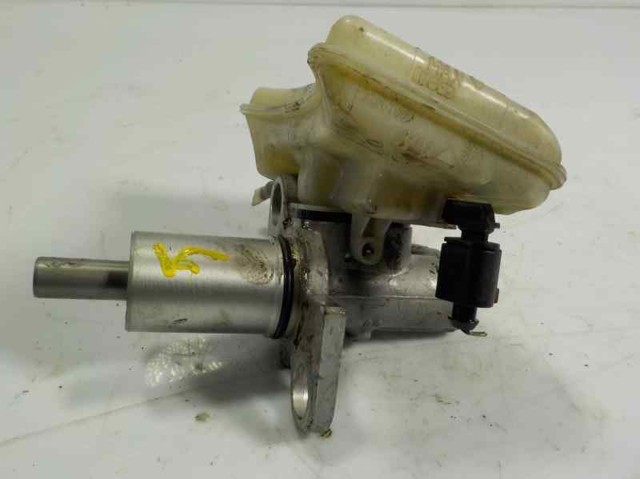 VAG 4B3611021 Cilindro maestro de frenos comprar Barcelona