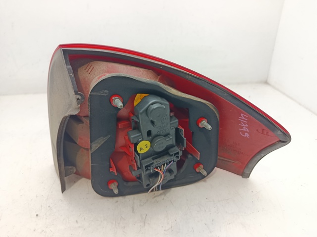 4B5945095 VAG Piloto trasero izquierdo  comprar en Oviedo