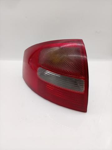 4B5945095B Piloto trasero izquierdo comprar Sevilla