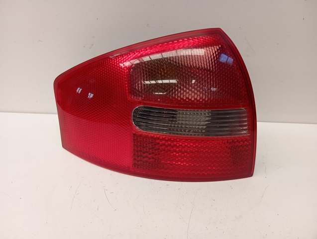 VAG 4B5945095B Piloto trasero izquierdo  disponible España