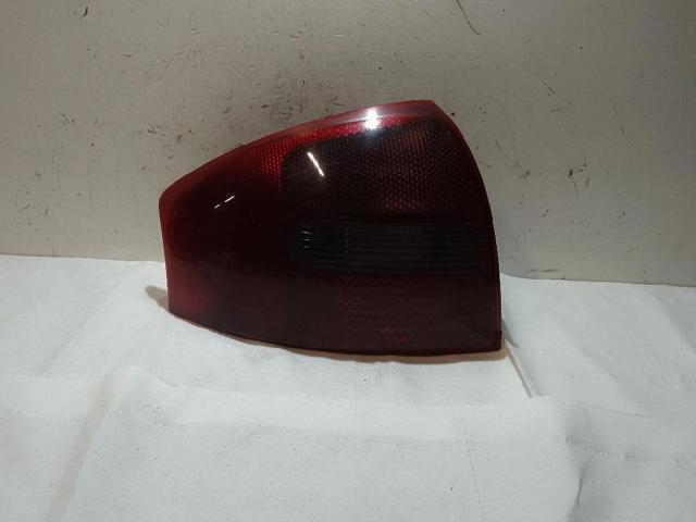 4B5945095B Piloto trasero izquierdo  comprar en Zaragoza