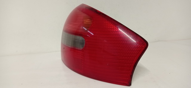 VAG 4B5945096 Piloto trasero derecho  comprar en Ponferrada
