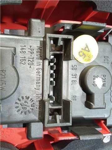 4B5945096 Piloto trasero derecho  comprar en Zaragoza