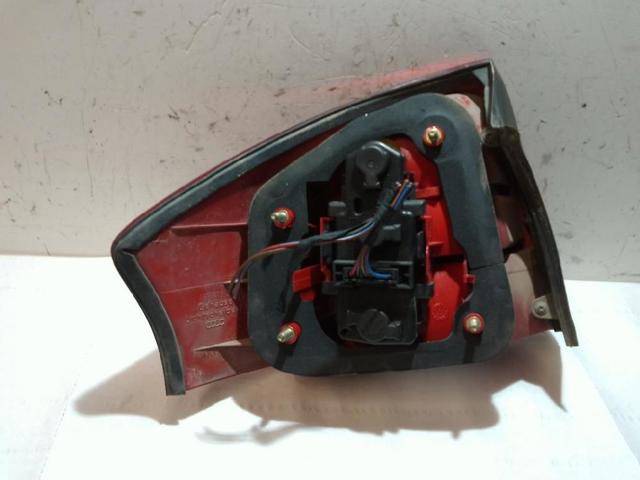 4B5945096B Piloto trasero derecho  comprar en Reus