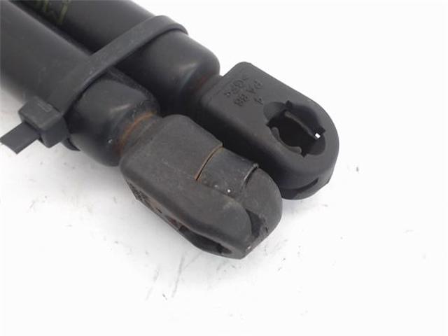 VAG 4B9827552N Amortiguador maletero  en stock Salamanca