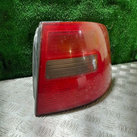 4B9945096D Piloto trasero derecho  comprar en Zaragoza