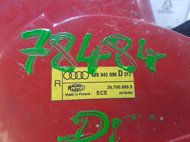 4B9945096D Piloto trasero derecho  comprar en Reus