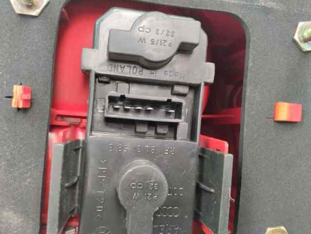 4B9945096F Piloto trasero derecho comprar Sevilla
