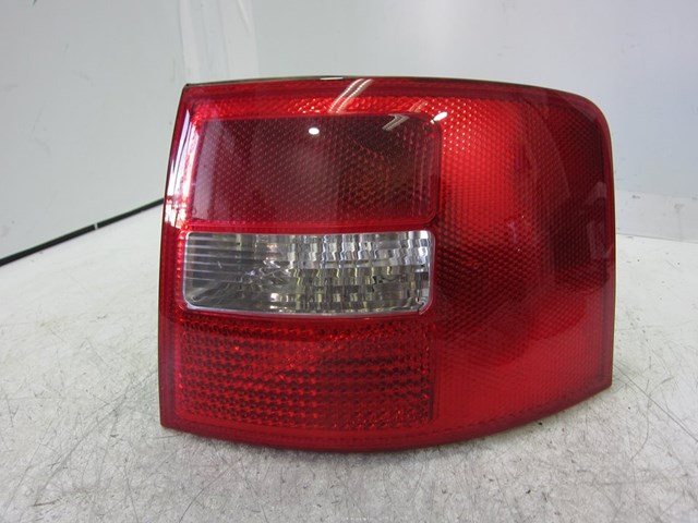 4B9945096F Piloto trasero derecho  comprar en Reus