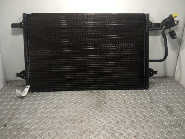 Condensador / radiador  aire acondicionado para audi a8 3.7 aew 4D0260401A